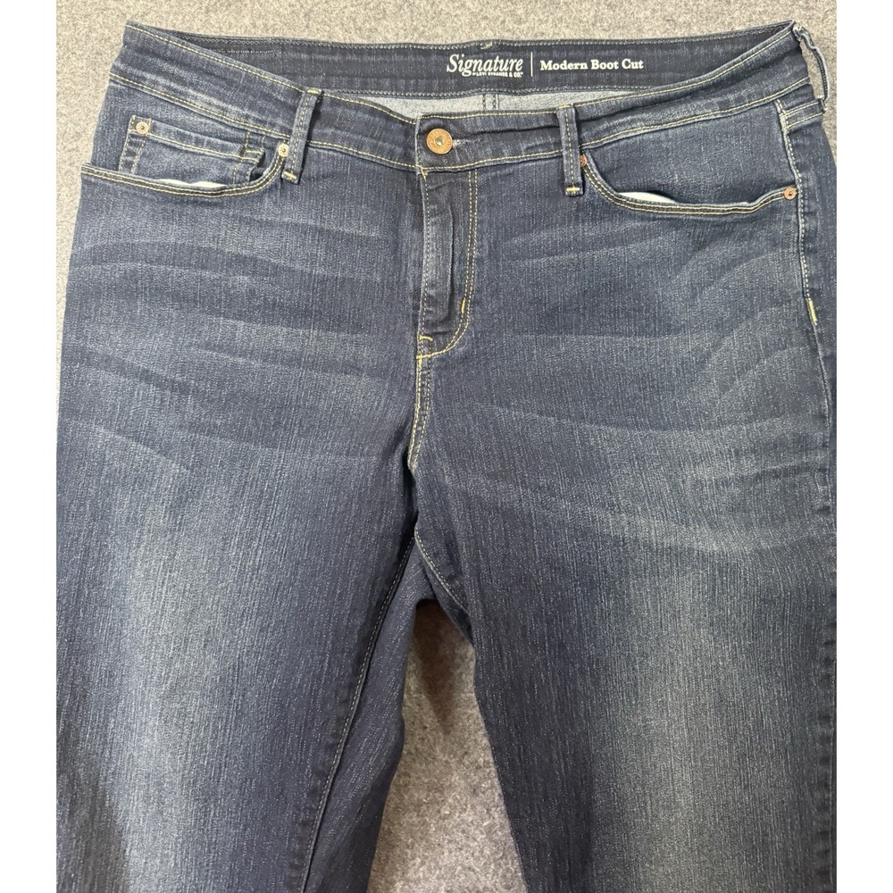 Signature by Levi Strauss &‎ Co. Women's Modern Boot Cut Jeans Size 36